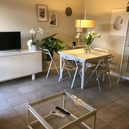 Incantevole, Casa Annetta 800 Mt Dal Mare